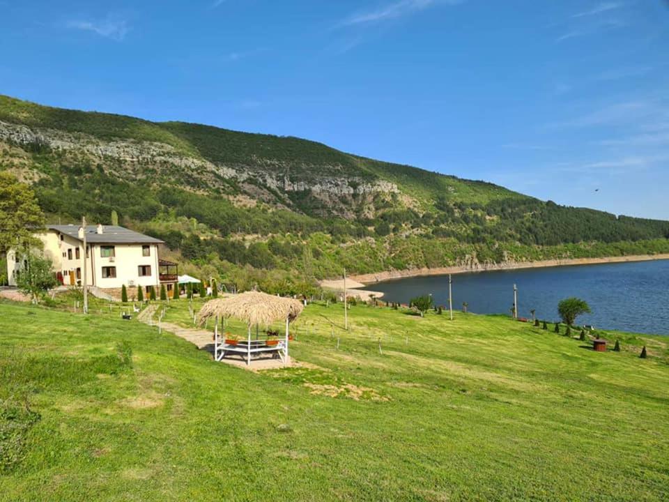 Family Hotel Borovitsa Pŭdartsi المظهر الخارجي الصورة