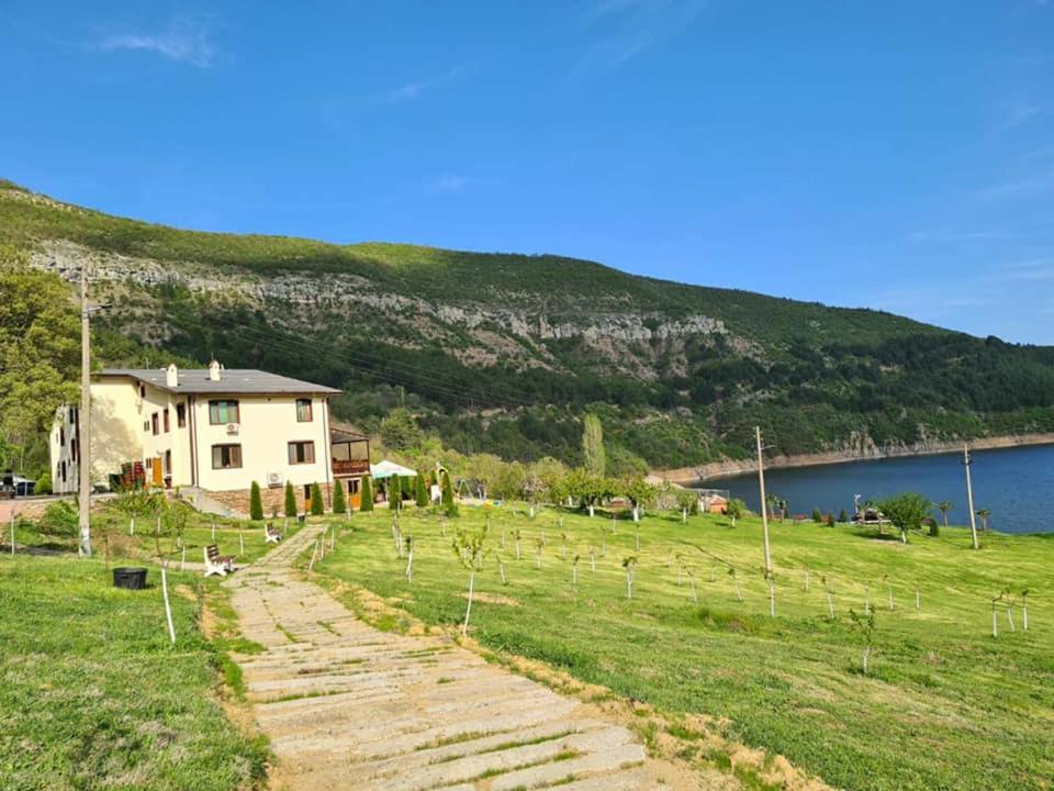 Family Hotel Borovitsa Pŭdartsi المظهر الخارجي الصورة